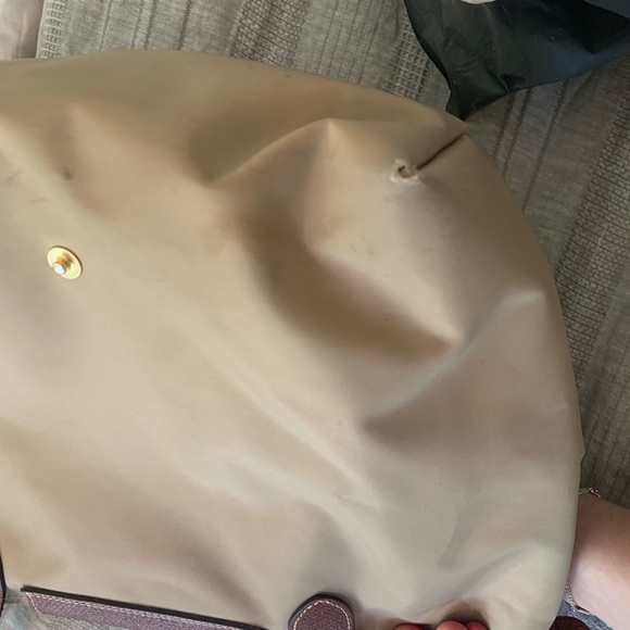 LongChamp purse - Picture 4 of 8